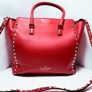 ✨ Valentino Garavani Rockstud Tote w/ strap - AUTHENTIC (Legit App Verified) ✨